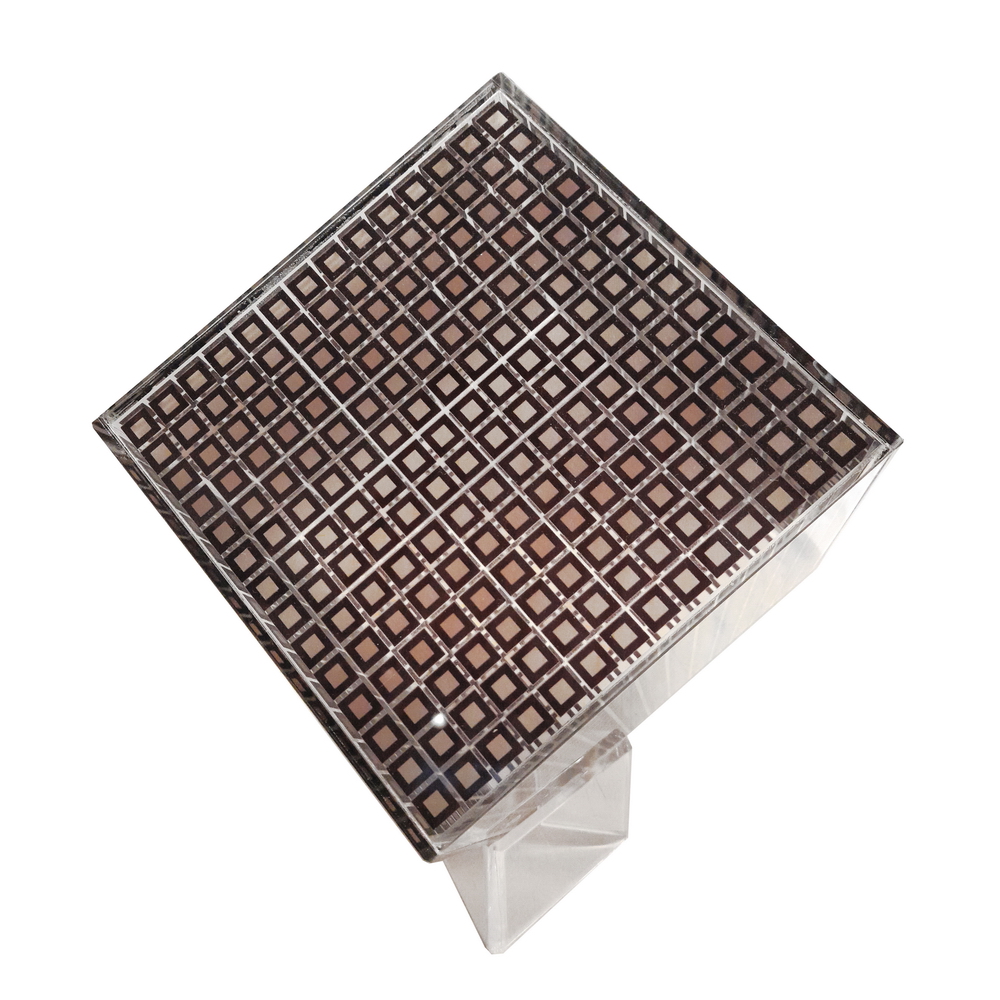 CUBO ACRIL MOSAICO NEGRO DORADO 15*15