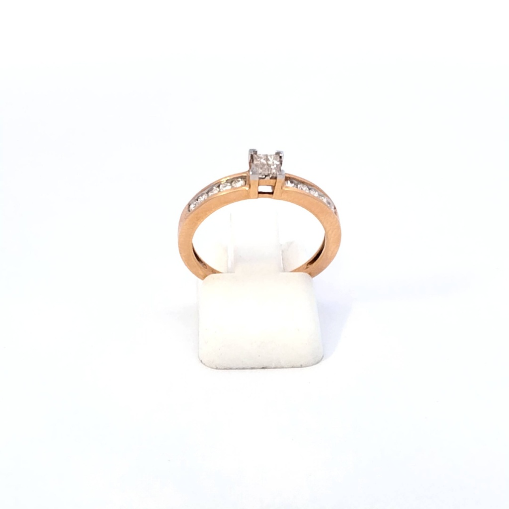 SORT A. 0.33 CT., 22578