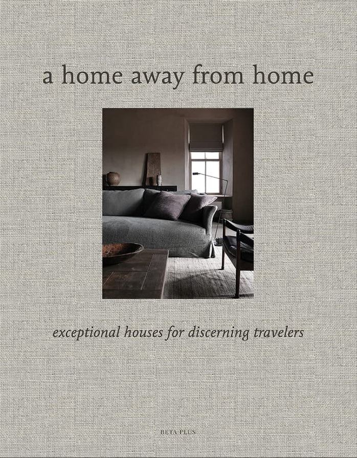 ARQUITECTURA - A HOME AWAY FROM HOME,AC1120,NEW MAGS